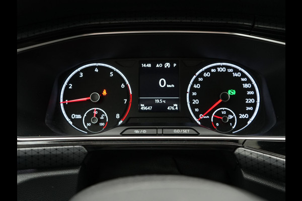 Volkswagen T-Cross 1.0 TSI Style DSG | Trekhaak Afneembaar | Adaptive Cruise | Carplay | Camera | Sfeerverlichting | Parkassist | Dodehoek Detectie | Navi Full Map | DAB |
