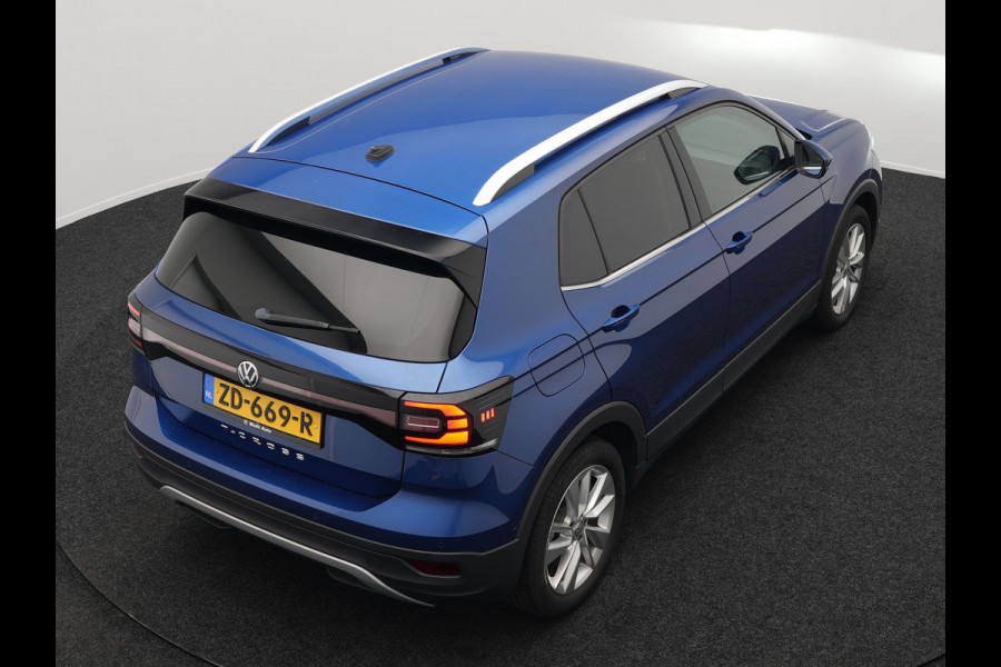 Volkswagen T-Cross 1.0 TSI Style DSG | Trekhaak Afneembaar | Adaptive Cruise | Carplay | Camera | Sfeerverlichting | Parkassist | Dodehoek Detectie | Navi Full Map | DAB |