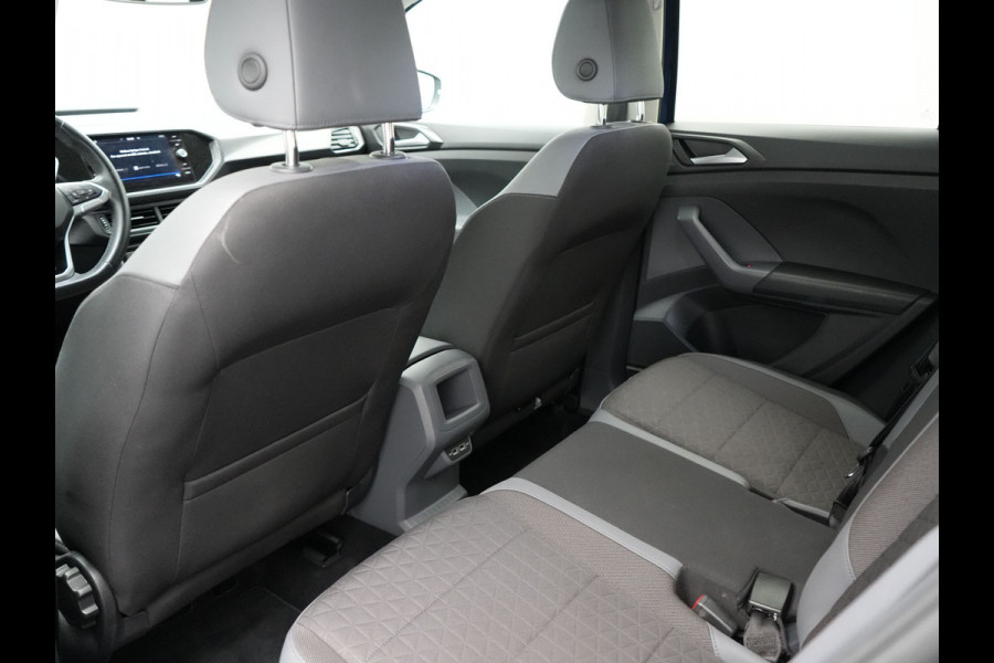 Volkswagen T-Cross 1.0 TSI Style DSG | Trekhaak Afneembaar | Adaptive Cruise | Carplay | Camera | Sfeerverlichting | Parkassist | Dodehoek Detectie | Navi Full Map | DAB |