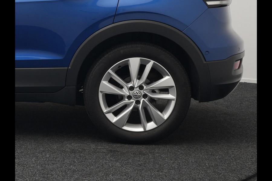 Volkswagen T-Cross 1.0 TSI Style DSG | Trekhaak Afneembaar | Adaptive Cruise | Carplay | Camera | Sfeerverlichting | Parkassist | Dodehoek Detectie | Navi Full Map | DAB |