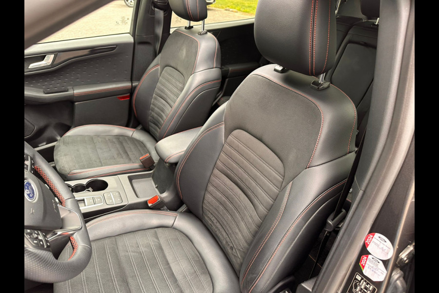 Ford Kuga 2.5 PHEV ST-Line X | Pano | Trekhaak 1500kg | Blindspot | occasion