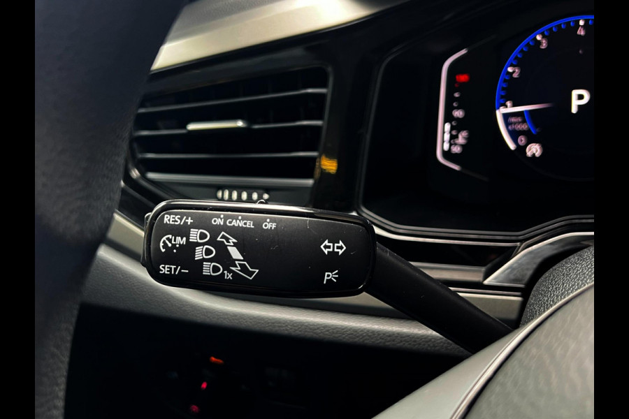 Volkswagen Polo 1.0 TSI Comfortline carplay_clima_Acc_LMV