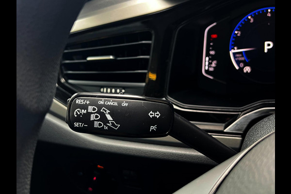 Volkswagen Polo 1.0 TSI Comfortline carplay_clima_Acc_LMV