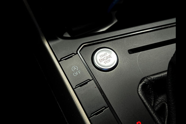 Volkswagen Polo 1.0 TSI Comfortline carplay_clima_Acc_LMV