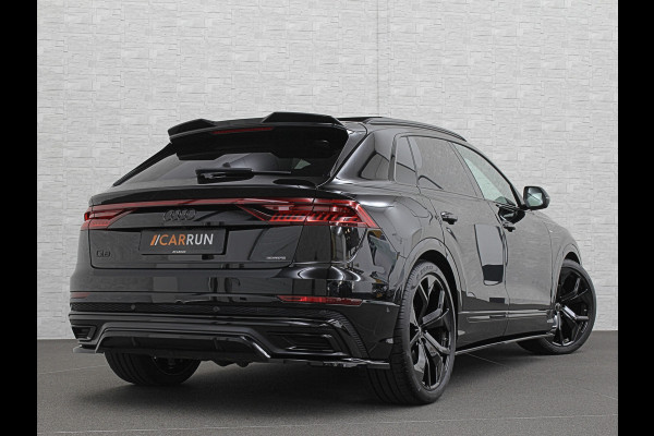 Audi Q8 55 TFSI e Competition S-Line | RS Leder | 360 Camera | ACC | Panorama | Luchtvering | Softclose | LED-Matrix | Trekhaak | Lane & Side Assist | Led Sfeerverlichting | Keyless-Entry | Black-Optic | Rijklaar incl. Bovag Garantie.