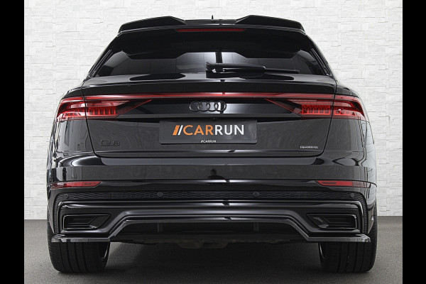 Audi Q8 55 TFSI e Competition S-Line | RS Leder | 360 Camera | ACC | Panorama | Luchtvering | Softclose | LED-Matrix | Trekhaak | Lane & Side Assist | Led Sfeerverlichting | Keyless-Entry | Black-Optic | Rijklaar incl. Bovag Garantie.