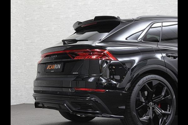 Audi Q8 55 TFSI e Competition S-Line | RS Leder | 360 Camera | ACC | Panorama | Luchtvering | Softclose | LED-Matrix | Trekhaak | Lane & Side Assist | Led Sfeerverlichting | Keyless-Entry | Black-Optic | Rijklaar incl. Bovag Garantie.