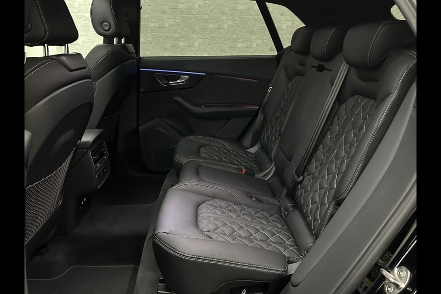 Audi Q8 55 TFSI e Competition S-Line | RS Leder | 360 Camera | ACC | Panorama | Luchtvering | Softclose | LED-Matrix | Trekhaak | Lane & Side Assist | Led Sfeerverlichting | Keyless-Entry | Black-Optic | Rijklaar incl. Bovag Garantie.