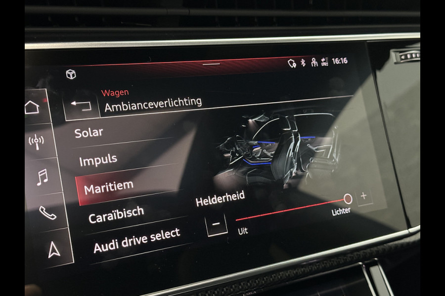 Audi Q8 55 TFSI e Competition S-Line | RS Leder | 360 Camera | ACC | Panorama | Luchtvering | Softclose | LED-Matrix | Trekhaak | Lane & Side Assist | Led Sfeerverlichting | Keyless-Entry | Black-Optic | Rijklaar incl. Bovag Garantie.