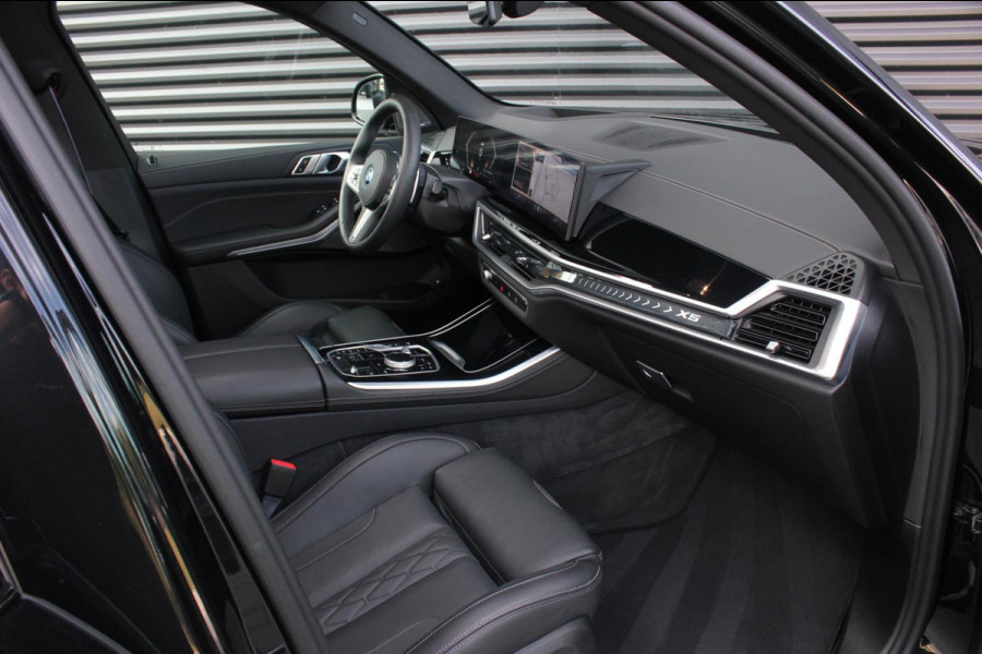 BMW X5 XDrive50e High Executive M- SPORT PRO / M-SEATS / SOFT CLOSE / PANO- DAK / LUCHTVERING / DRIVING ASSISANT PROFESSIONAL