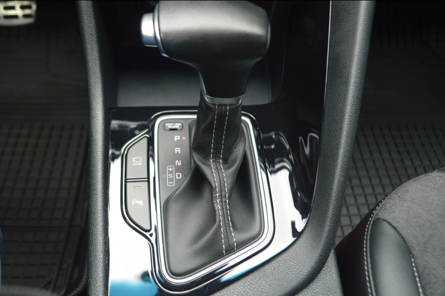 Kia Niro 1.6 GDi Hybrid DynamicPlusLine | Stoel- en stuurverwarming |Navigatie | Trekhaak