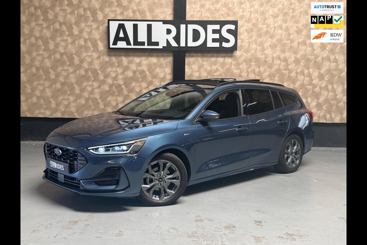 Ford FOCUS Wagon 1.0 EcoBoost Hybrid Active X ST Line | Pano | Trekhaak | Navi | PDC | stoel-\stuurverwarming