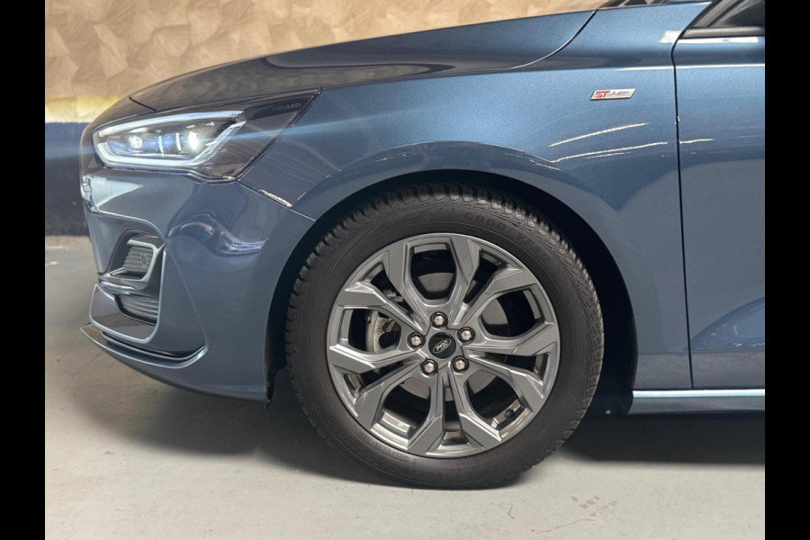 Ford FOCUS Wagon 1.0 EcoBoost Hybrid Active X ST Line | Pano | Trekhaak | Navi | PDC | stoel-\stuurverwarming