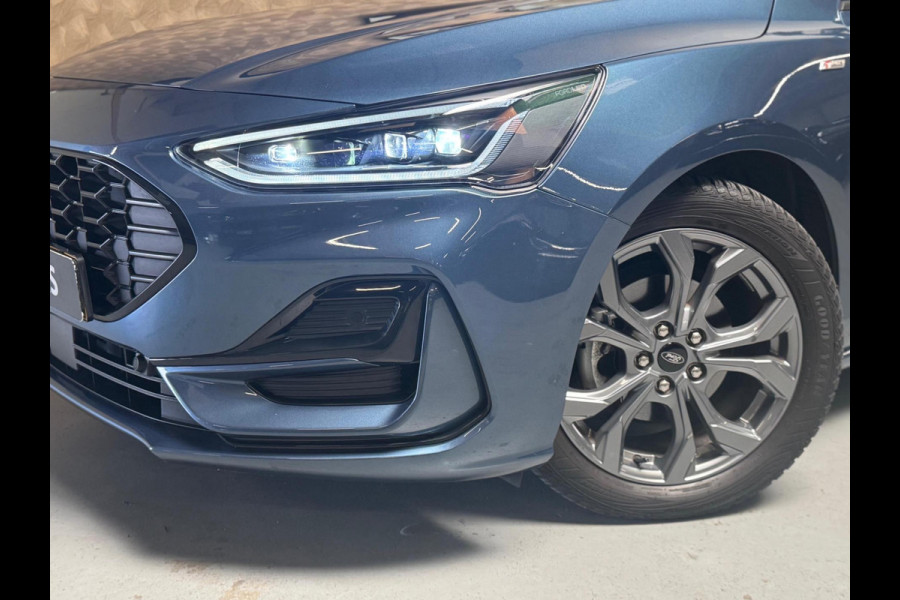 Ford FOCUS Wagon 1.0 EcoBoost Hybrid Active X ST Line | Pano | Trekhaak | Navi | PDC | stoel-\stuurverwarming