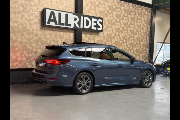 Ford FOCUS Wagon 1.0 EcoBoost Hybrid Active X ST Line | Pano | Trekhaak | Navi | PDC | stoel-\stuurverwarming