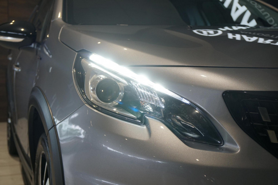 Peugeot 2008 1.2 PureTech GT-Line + TREKHAAK / APPLE CARPLAY / PANO / SENSOREN