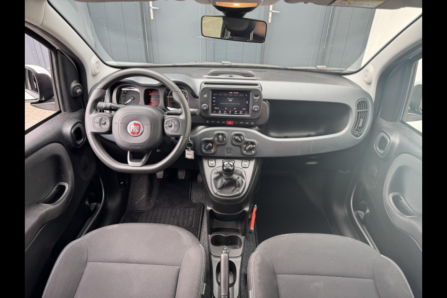 Fiat Panda 1.0 Hybrid Cross | Apple carplay | Climate control | Prijs is rijklaar!