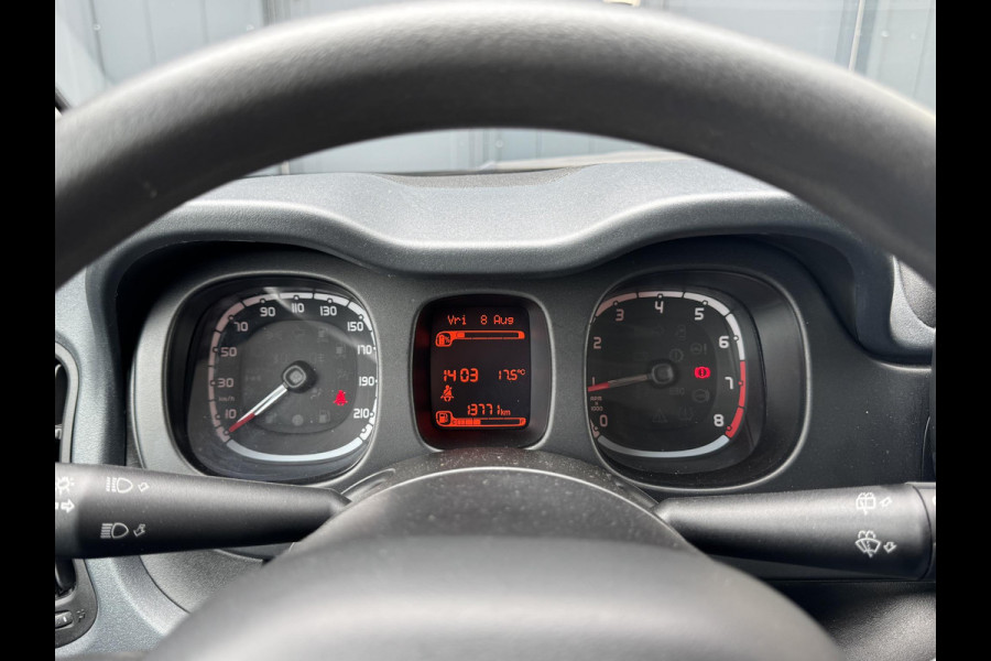 Fiat Panda 1.0 Hybrid Cross | Apple carplay | Climate control | Prijs is rijklaar!