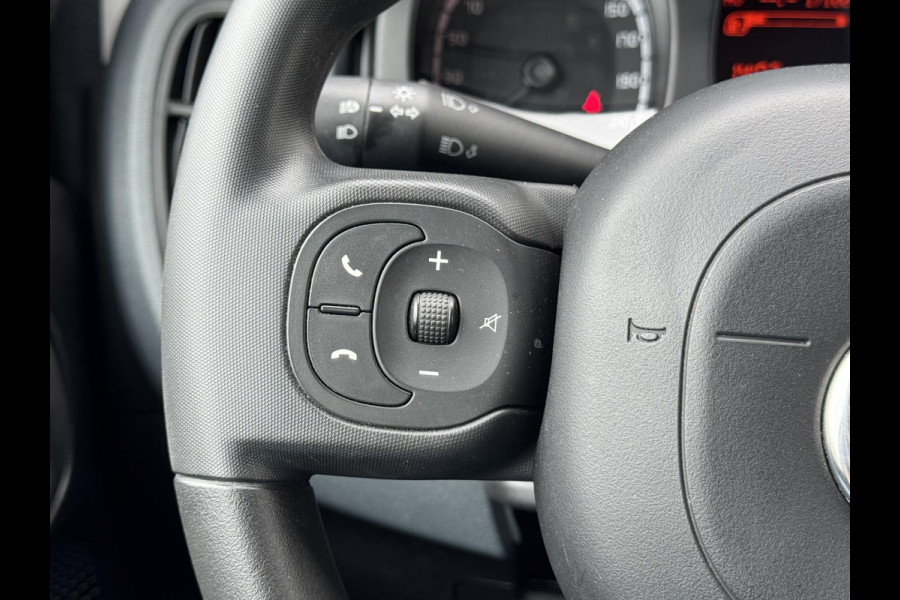 Fiat Panda 1.0 Hybrid Cross | Apple carplay | Climate control | Prijs is rijklaar!