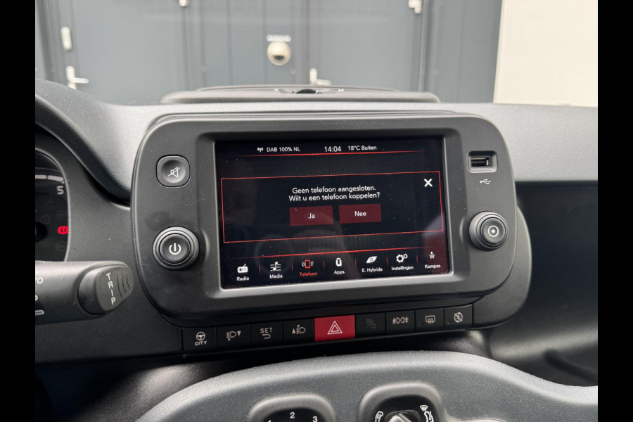 Fiat Panda 1.0 Hybrid Cross | Apple carplay | Climate control | Prijs is rijklaar!