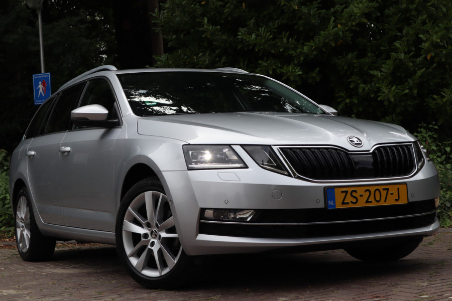 Škoda Octavia Combi 1.5 TSI Greentech Style Business | Carplay | Stoelverwarming | Navi |