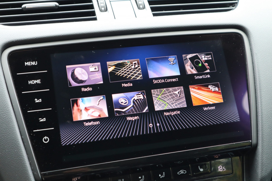 Škoda Octavia Combi 1.5 TSI Greentech Style Business | Carplay | Stoelverwarming | Navi |
