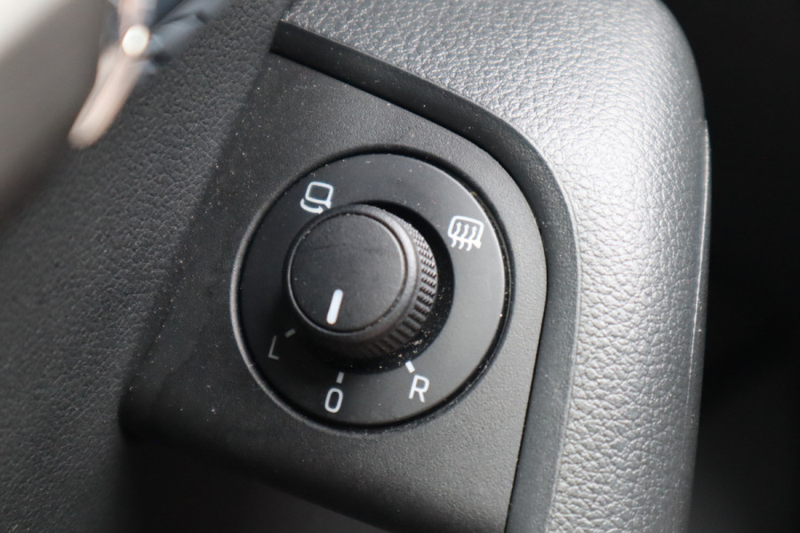 Škoda Octavia Combi 1.5 TSI Greentech Style Business | Carplay | Stoelverwarming | Navi |