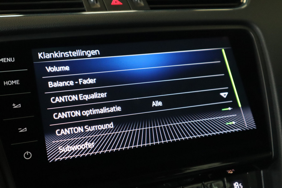 Škoda Octavia Combi 1.5 TSI Greentech Style Business | Carplay | Stoelverwarming | Navi |