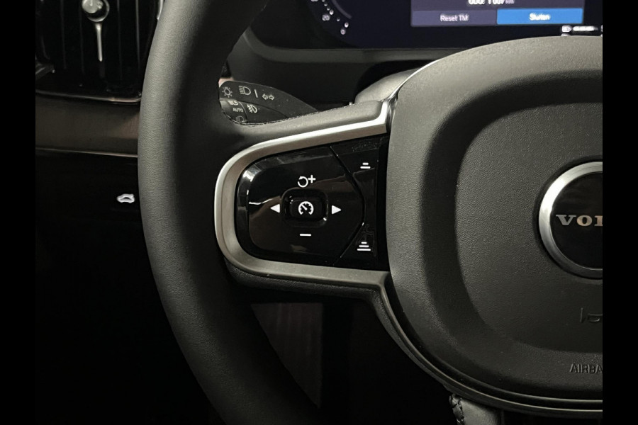 Volvo XC90 2.0 T8 Plug-in hybrid AWD Ultra Dark *Facelift* | Luchtvering | Open dak | Adapt. Cruise control | 360 Camera | Head-up |