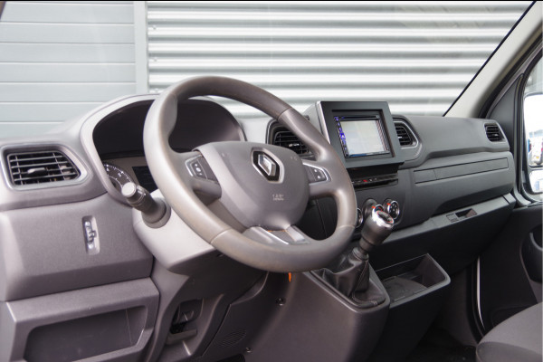 Renault Master T35 2.3 dCi 150PK L2H2 RED, DC-7P, 3.5T TREKHAAK, CAMERA, CRUISE, NAVI, AIRCO, PARKEERSENSOREN, NL AUTO, NAP, DUBBELE CABINE
