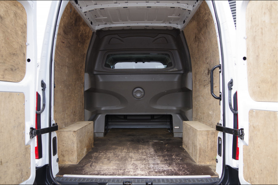 Renault Master T35 2.3 dCi 150PK L2H2 RED, DC-7P, 3.5T TREKHAAK, CAMERA, CRUISE, NAVI, AIRCO, PARKEERSENSOREN, NL AUTO, NAP, DUBBELE CABINE