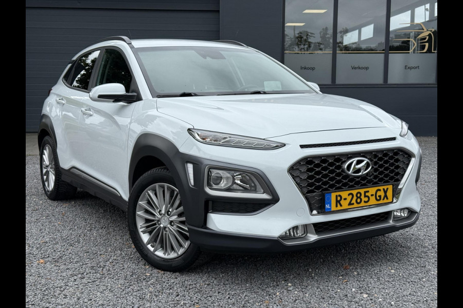 Hyundai Kona 1.0T Premium 1e Eigenaar,Navi,Camera,Trekhaak,6 Bak,120pk,Keyless,Head-up Display,Apk tot 10-2026