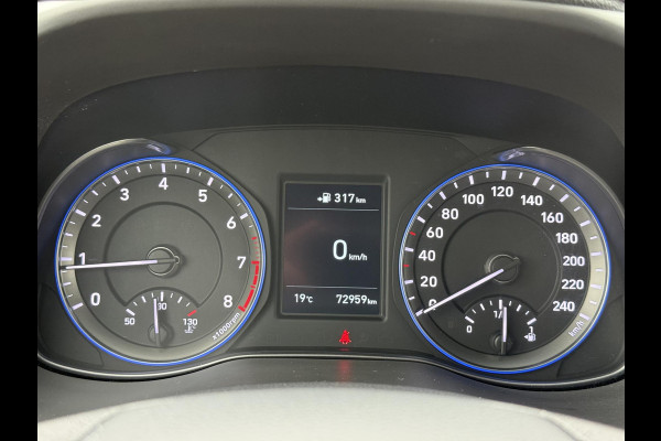 Hyundai Kona 1.0T Premium 1e Eigenaar,Navi,Camera,Trekhaak,6 Bak,120pk,Keyless,Head-up Display,Apk tot 10-2026