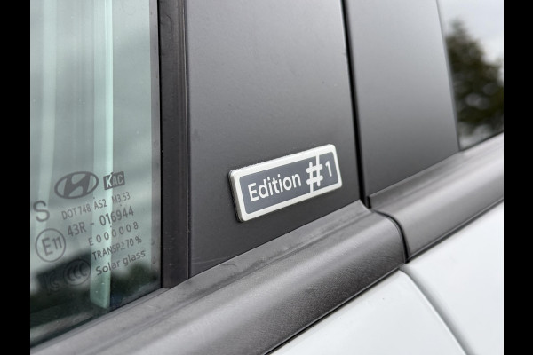 Hyundai Kona 1.0T Premium 1e Eigenaar,Navi,Camera,Trekhaak,6 Bak,120pk,Keyless,Head-up Display,Apk tot 10-2026