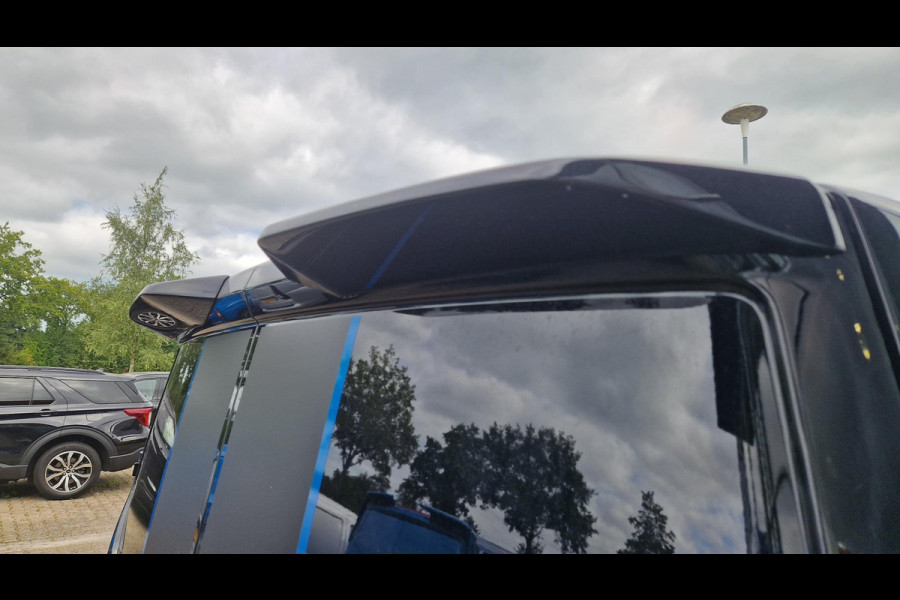 Ford Transit Custom 320 2.5 PHEV L2H1 Sport 233pk | Inklapbare trekhaak | 19 inch lichtmetalen Sport velgen (mat zwart) | Verwarmbaar stuurwiel  | Navigatie systeem | B&O speakers