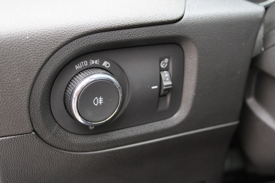 Opel Grandland X 1.6 Turbo 300PK Hybrid4 Innovation | Trekhaak | BLIS | AGR | LED | Navigatie