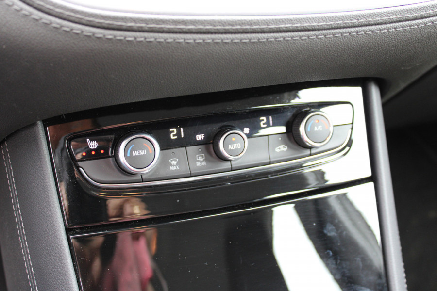 Opel Grandland X 1.6 Turbo 300PK Hybrid4 Innovation | Trekhaak | BLIS | AGR | LED | Navigatie