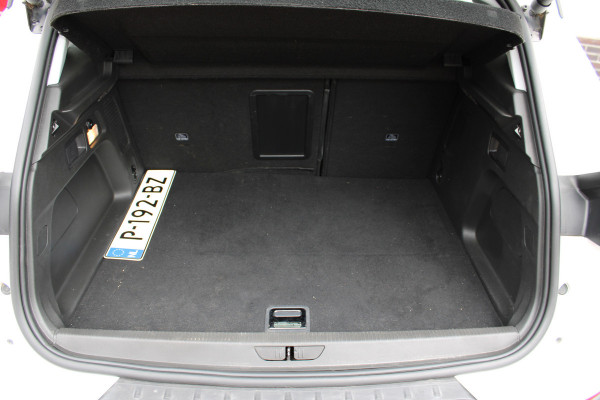 Opel Grandland X 1.6 Turbo 300PK Hybrid4 Innovation | Trekhaak | BLIS | AGR | LED | Navigatie
