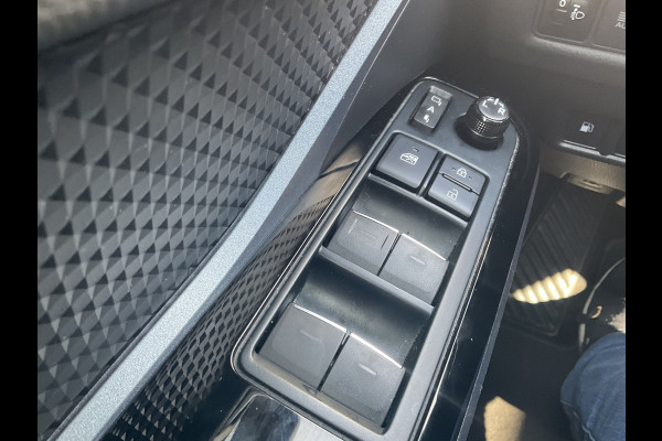 Toyota C-HR 1.8 Hybrid Automaat Business Plus Stuur/Stoelverw. Nav/Cam