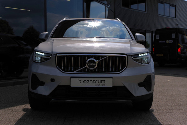 Volvo XC40 1.5 T4 211 PK Plug-in hybrid Core Bright, Camera, LED, Cruise Control