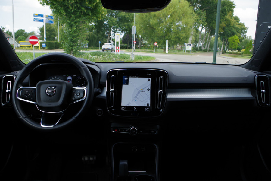 Volvo XC40 1.5 T4 211 PK Plug-in hybrid Core Bright, Camera, LED, Cruise Control