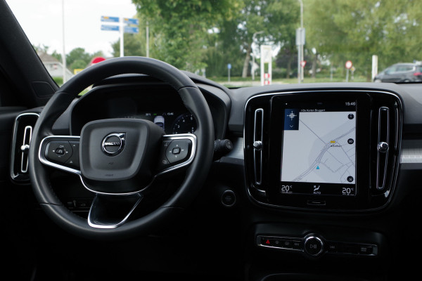 Volvo XC40 1.5 T4 211 PK Plug-in hybrid Core Bright, Camera, LED, Cruise Control