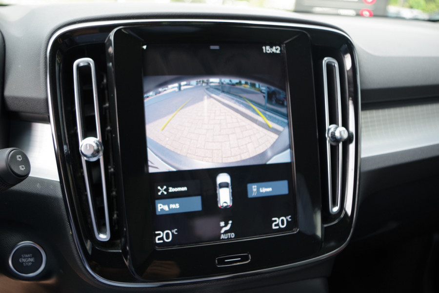 Volvo XC40 1.5 T4 211 PK Plug-in hybrid Core Bright, Camera, LED, Cruise Control