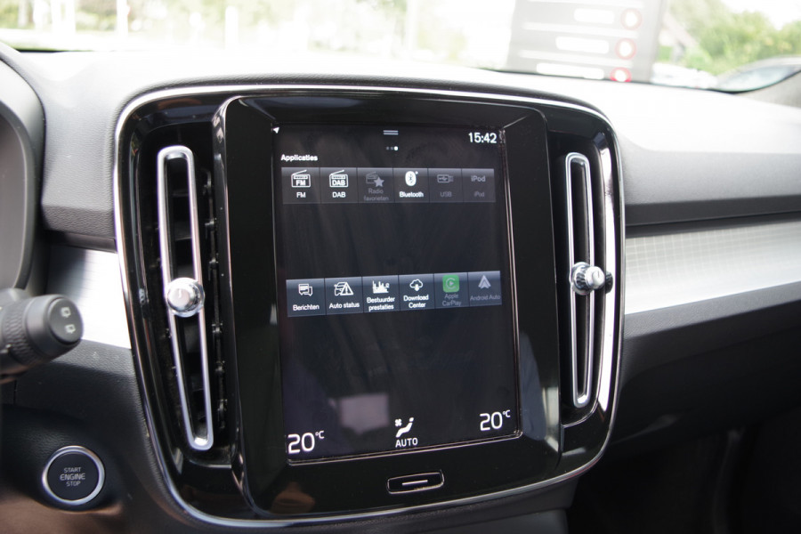 Volvo XC40 1.5 T4 211 PK Plug-in hybrid Core Bright, Camera, LED, Cruise Control