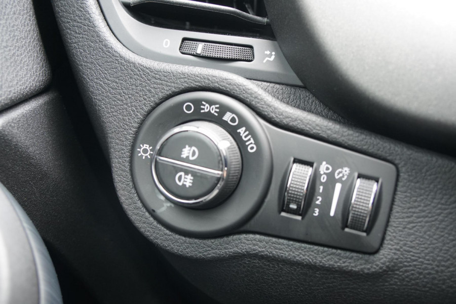 Fiat 500X Cross 1.4 Turbo MultiAir CrossPlus + BI-XENON | TREKHAAK | KEYLESS | NAVI