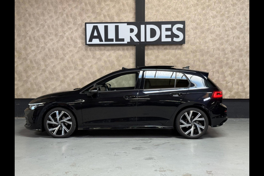 Volkswagen Golf 1.5 eTSI R-Line Business | pano | Keyless | sfeerverlichting | camera | Trekhaak | DAB |