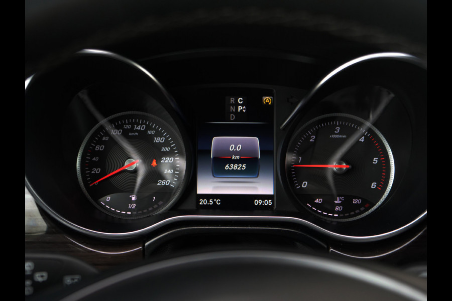 Mercedes-Benz V-Klasse V250 | AMG | Incl BTW & BPM | 7-persoons | stoelkoeling | nette staat..