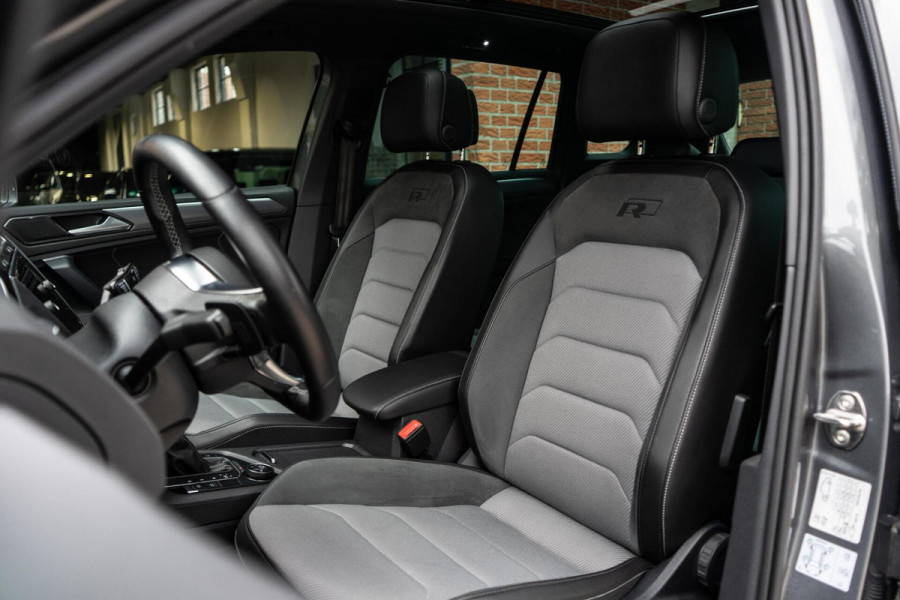 Volkswagen Tiguan 2.0 TSI 4Motion R-Line Pano / Trekhaak / 360