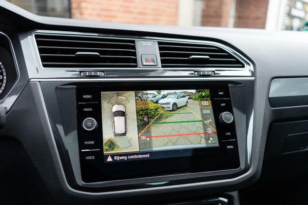 Volkswagen Tiguan 2.0 TSI 4Motion R-Line Pano / Trekhaak / 360