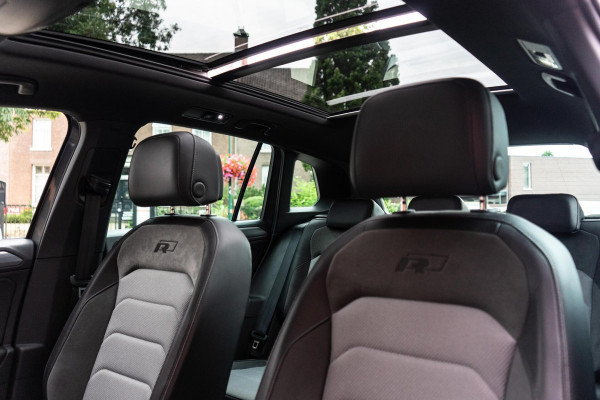 Volkswagen Tiguan 2.0 TSI 4Motion R-Line Pano / Trekhaak / 360